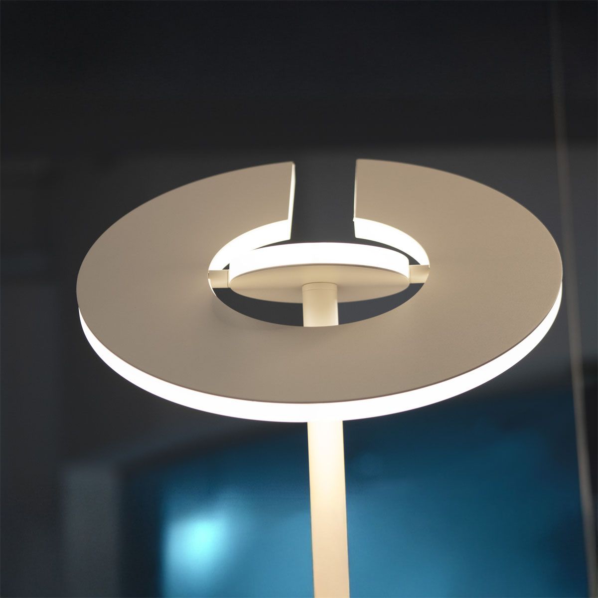 Lampade: LED Stehleuchte, Sand, CCT, 180 cm Höhe – Nuovo (secondo la descrizione) da Kreuzlingen venduto da Smart-Light 3