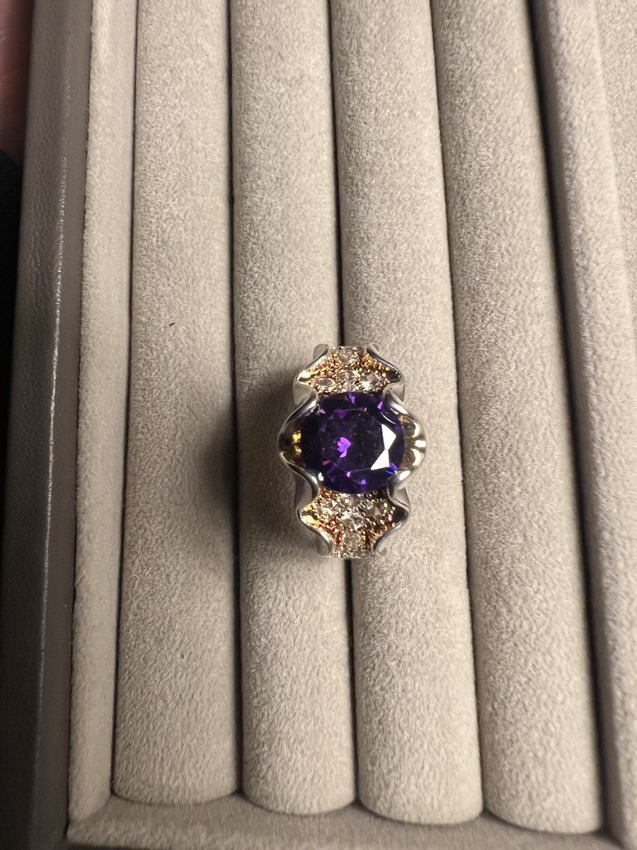Ringe: Ring Purple – Gebraucht aus Ebertswil von Aayra 2