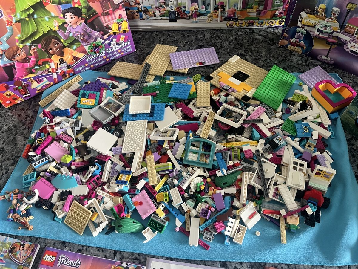 Lego Kit di costruzioni: Lots LEGO Friends  – Usato da Crissier venduto da Texavery01 4