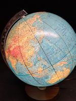 Leuchtglobus mit Holzfuss, 36cm, leichte Gebrauchsspuren 🌍
