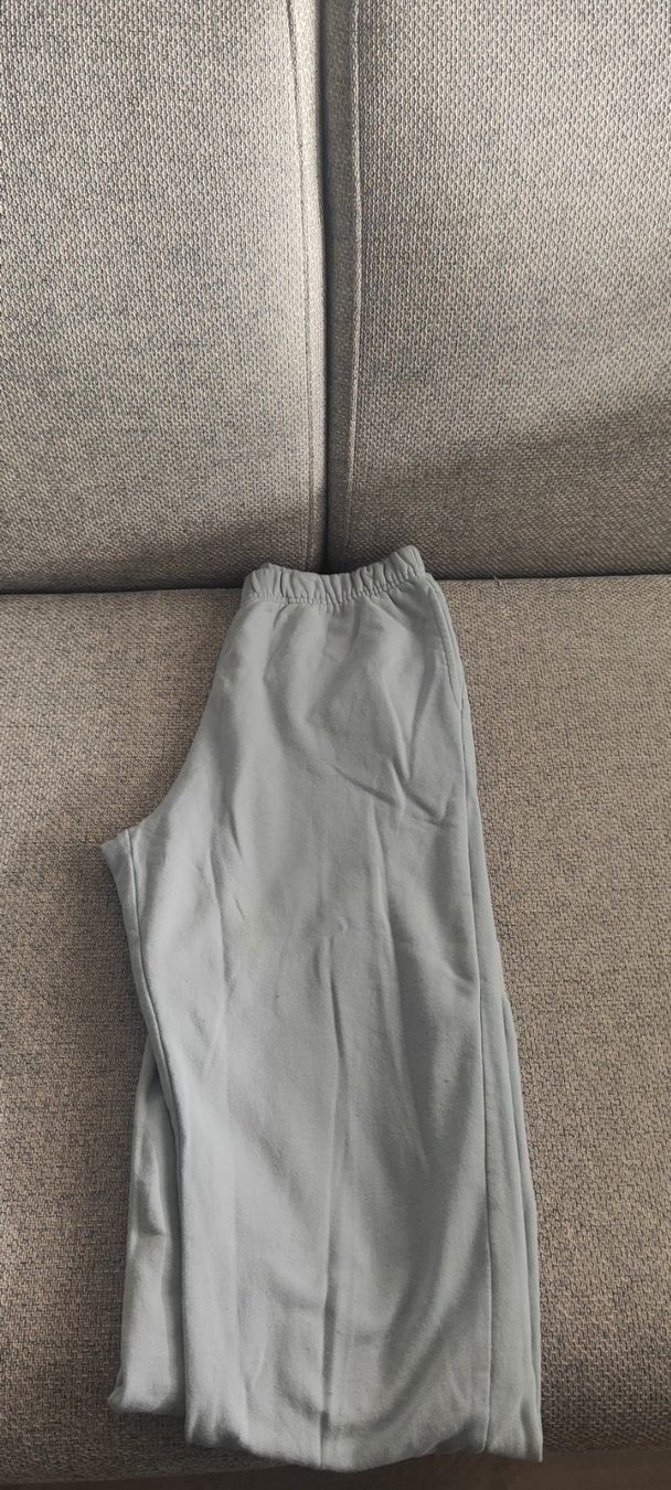 Hosen: Sporthose – Gebraucht aus Niederhasli von dom_jxt6 1