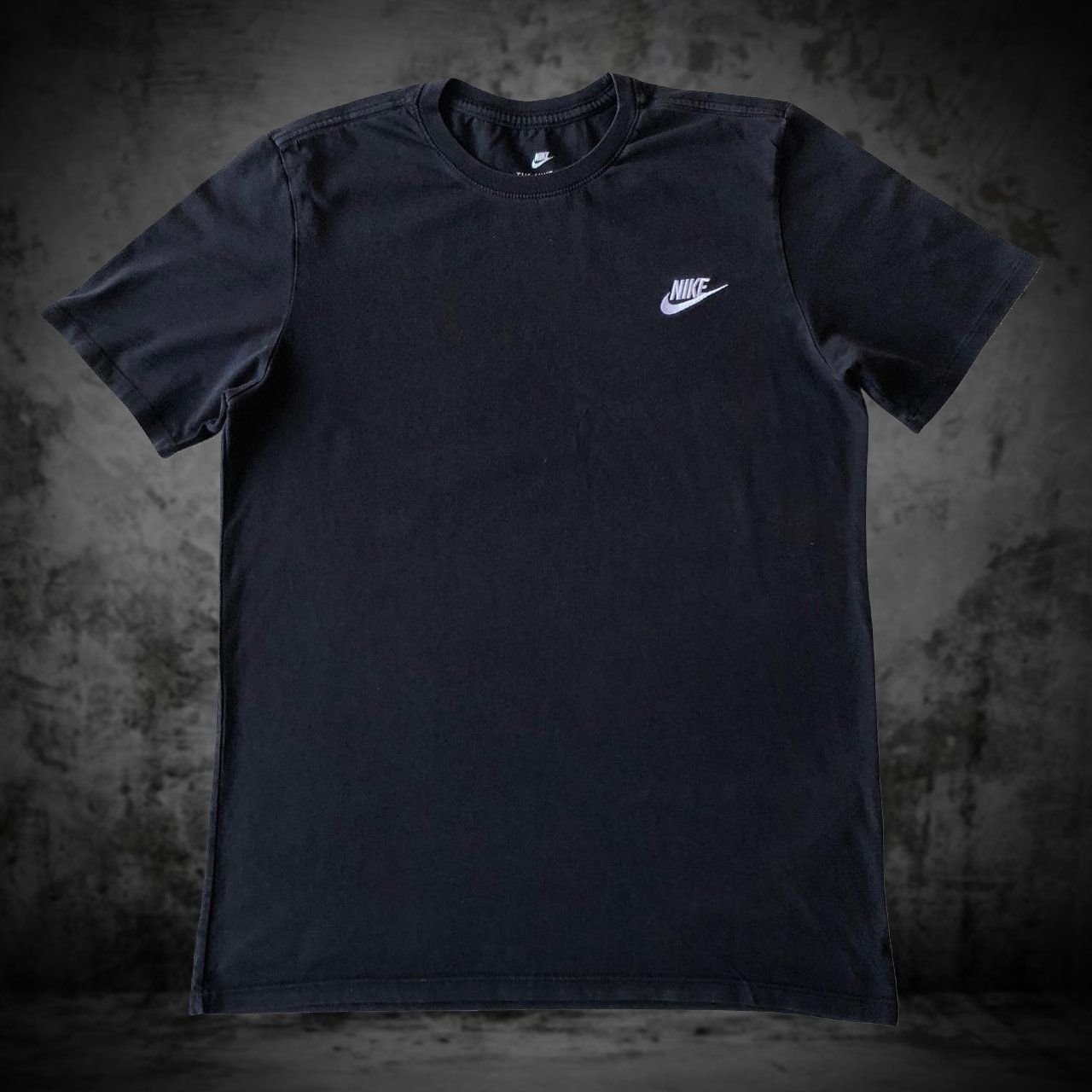 Nike T-shirt: T-Shirt Nike Black Men M – Usato da Genève venduto da ang_7j7j 1