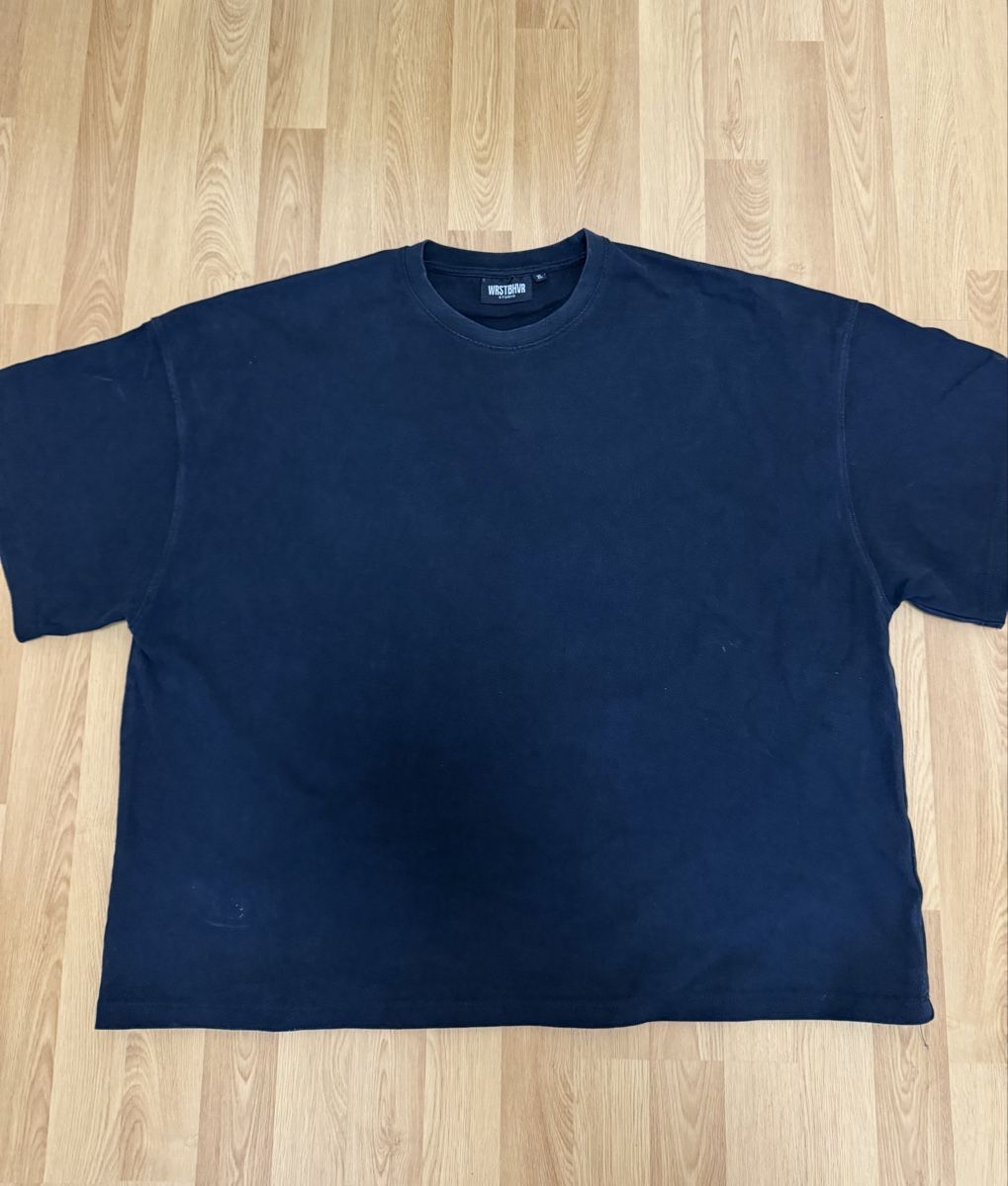 T-shirt: WRSTBHVR T-Shirt Oversized  – Nuovo (secondo la descrizione) da Lengnau AG venduto da Liirim