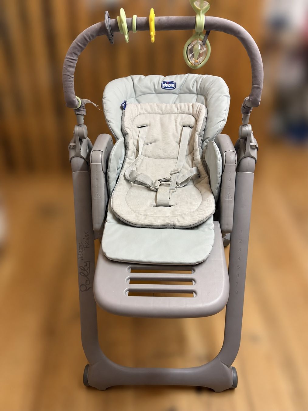 Chicco Seggioloni: Chicco Polly Magic Relax Hochstuhl – Usato da Plaffeien venduto da kce_bj9r