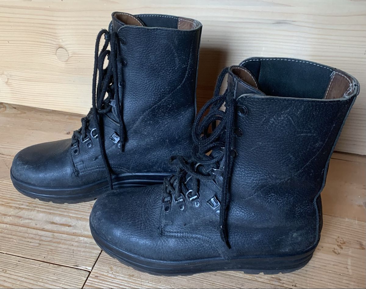 Schweizer Armee Scarpe da uomo: Kampfstiefel der CH Armee Grösse 270/7 – Usato da Goldingen venduto da Bergler012 1