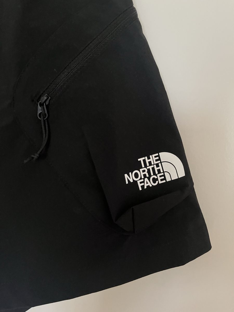 North Face Pantaloni: The North Face Shorts Damen – Nuovo (secondo la descrizione) da Oberrieden venduto da naanuu 6