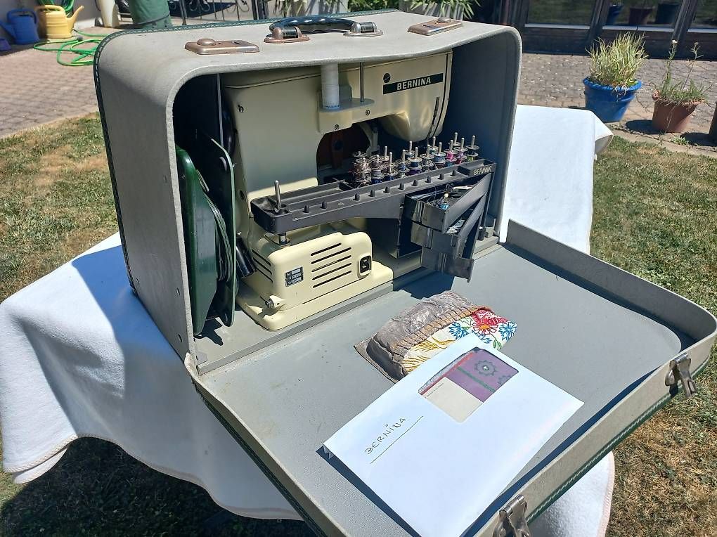 Macchine da cucire: Bernina Record 530-2 / 1959 / erste Hand – Usato da Frauenkappelen venduto da Chruetzhubel 3