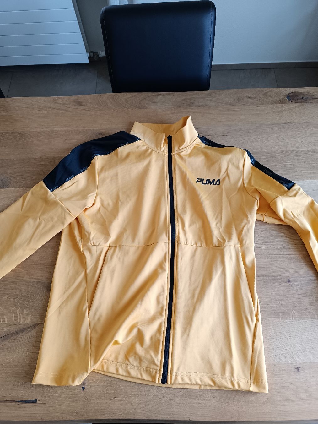 Puma Vestes: Puma Trainerjacke – D'occasion à Lenzburg par mzuibd_tzpk 3