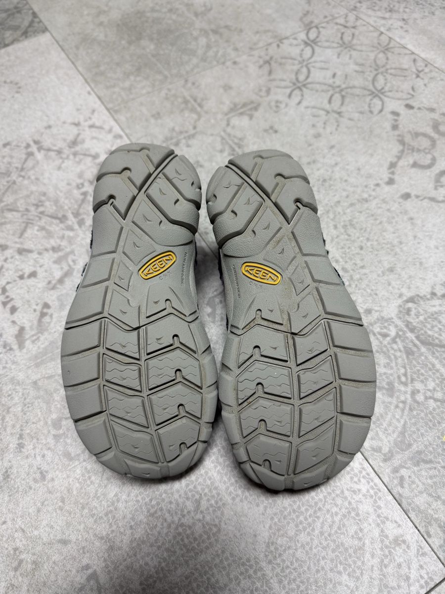 Keen Scarpe per ragazzi: Keen Sandale 30 – Usato da Egg-Flawil venduto da Klibis 2