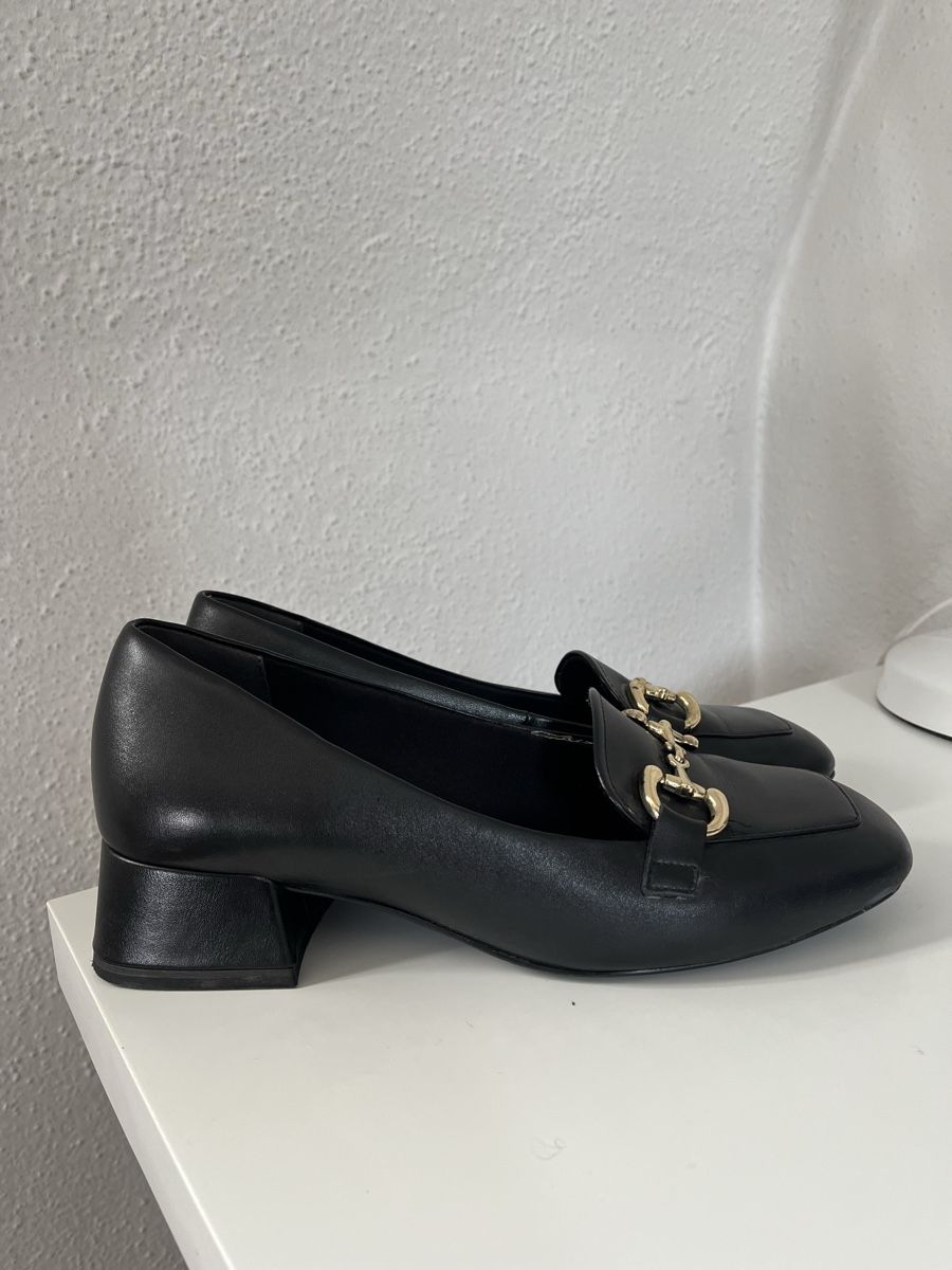 Tamaris Scarpe da donna: Tamaris Lederballerinas mit Absatz – Usato da Flawil venduto da lic_d9fc