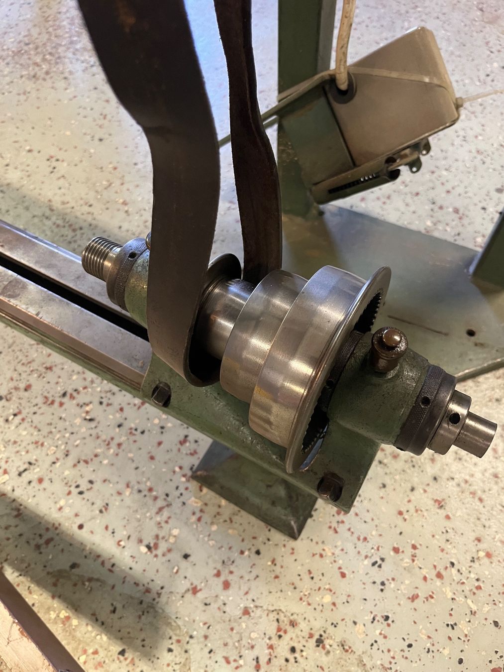 Tutte le macchine: Tischdrehbank – Usato da ipsach venduto da Para23 7