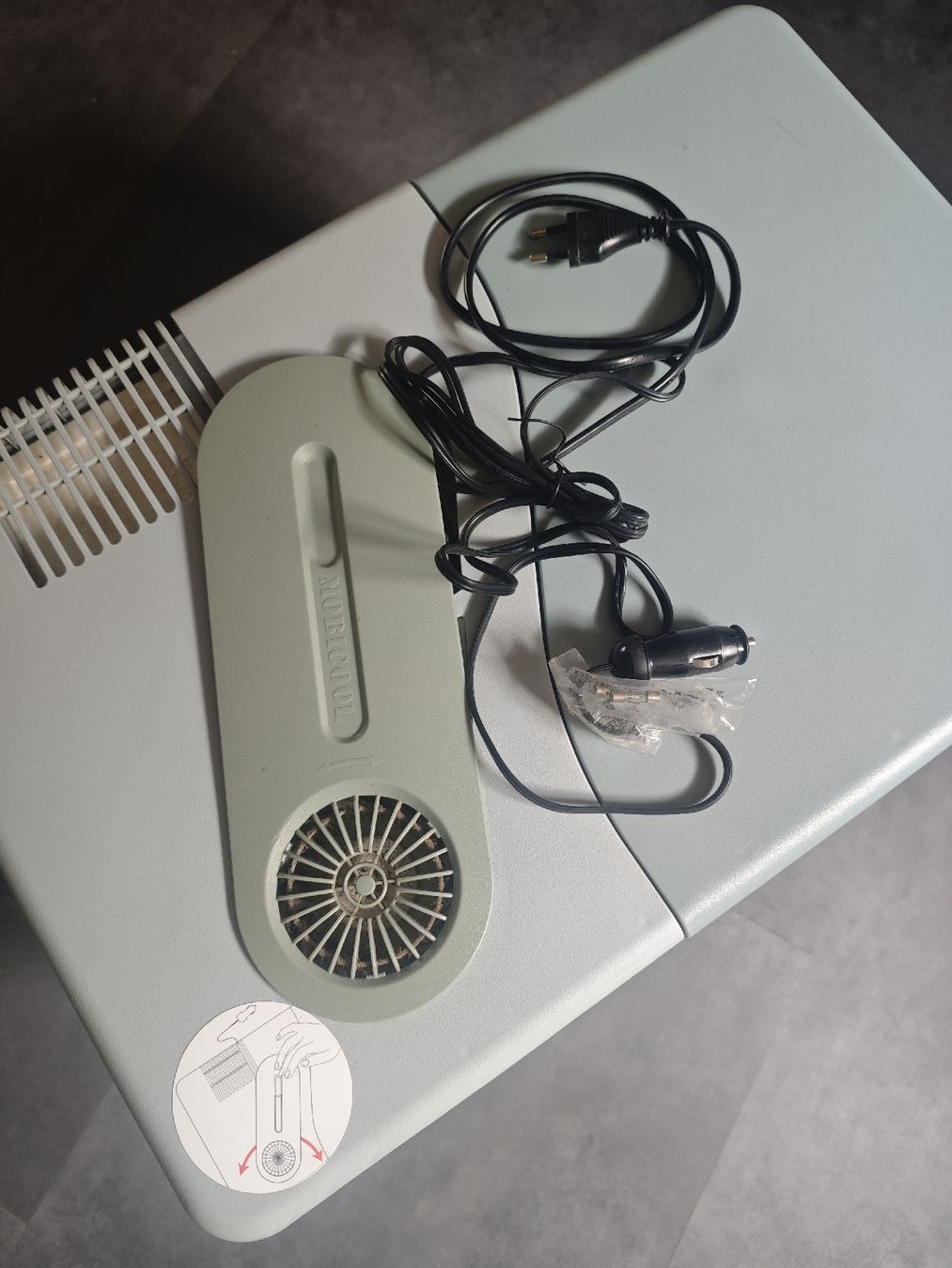 Mobicool Réfrigérateurs et refroidissement: Aluminium - Kühlbox Mobicool 12V/220V – D'occasion à Zofingen par rassecrew 5