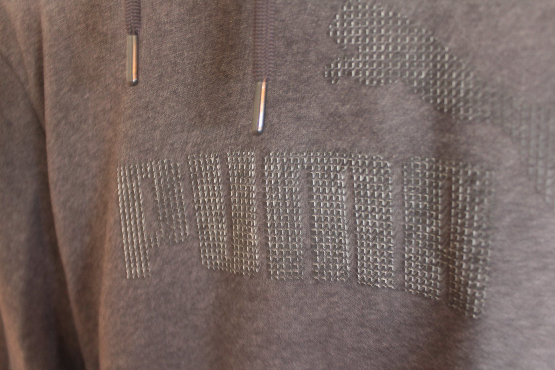 Puma Maglioni & Felpe: Pull Puma gris gr. S – Usato da Delémont venduto da Petitlutin 2