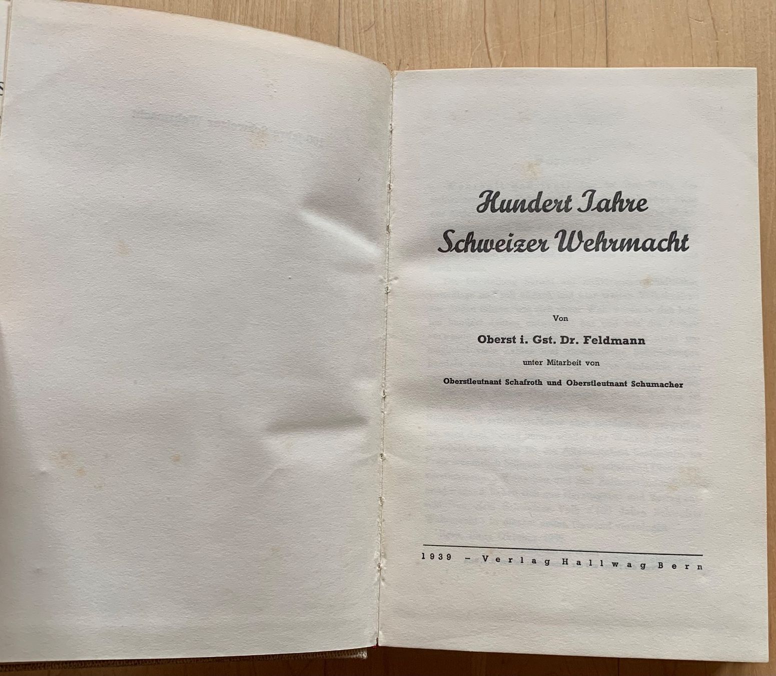 Libri: Buch Hundert Jahre Schweizer Wehrmacht – Usato da Goldingen venduto da Bergler012 2
