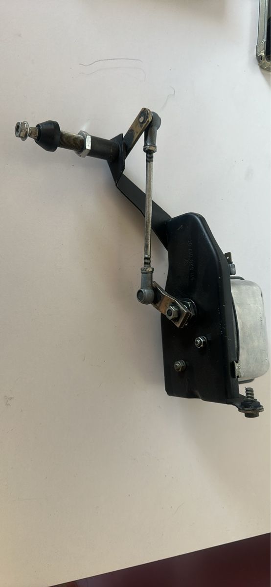 Porsche Alle Autoersatzteile: Porsche 911 Wischermotor inkl.Halter – Gebraucht aus Zürich von jackwro 2