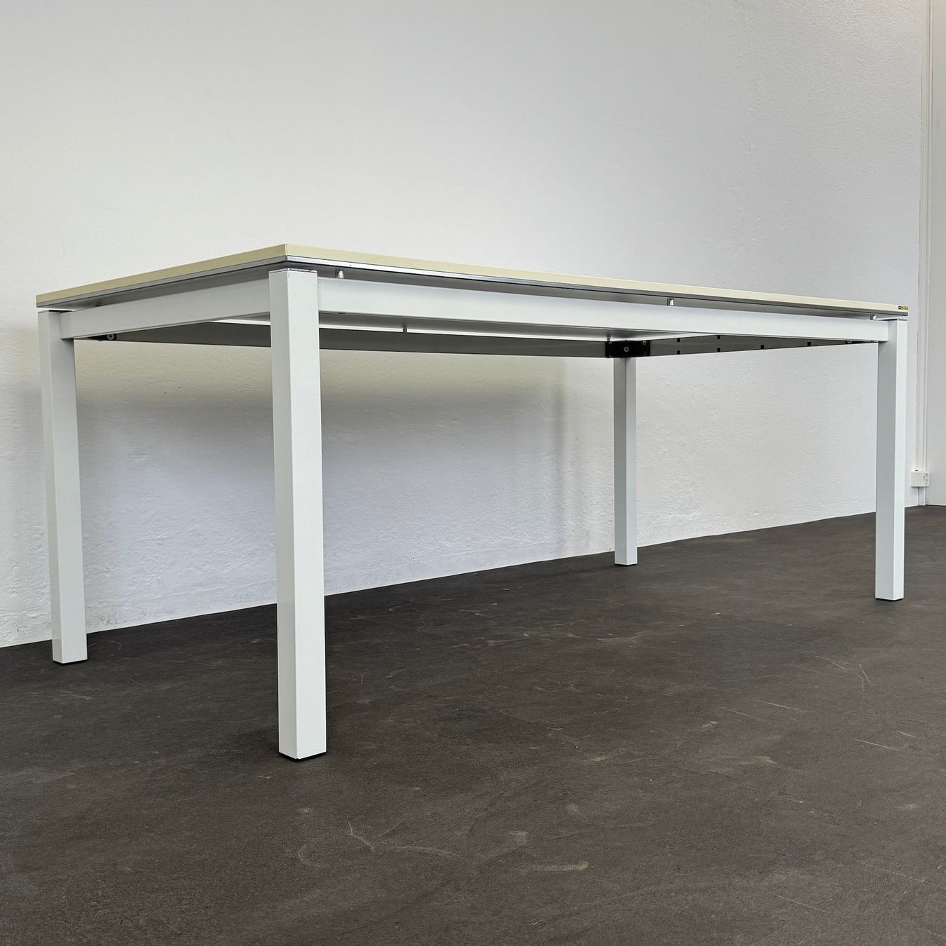 Scrivanie: Office Line Basic Schreibtisch – Usato da Schönenwerd venduto da mcofficeshop 4