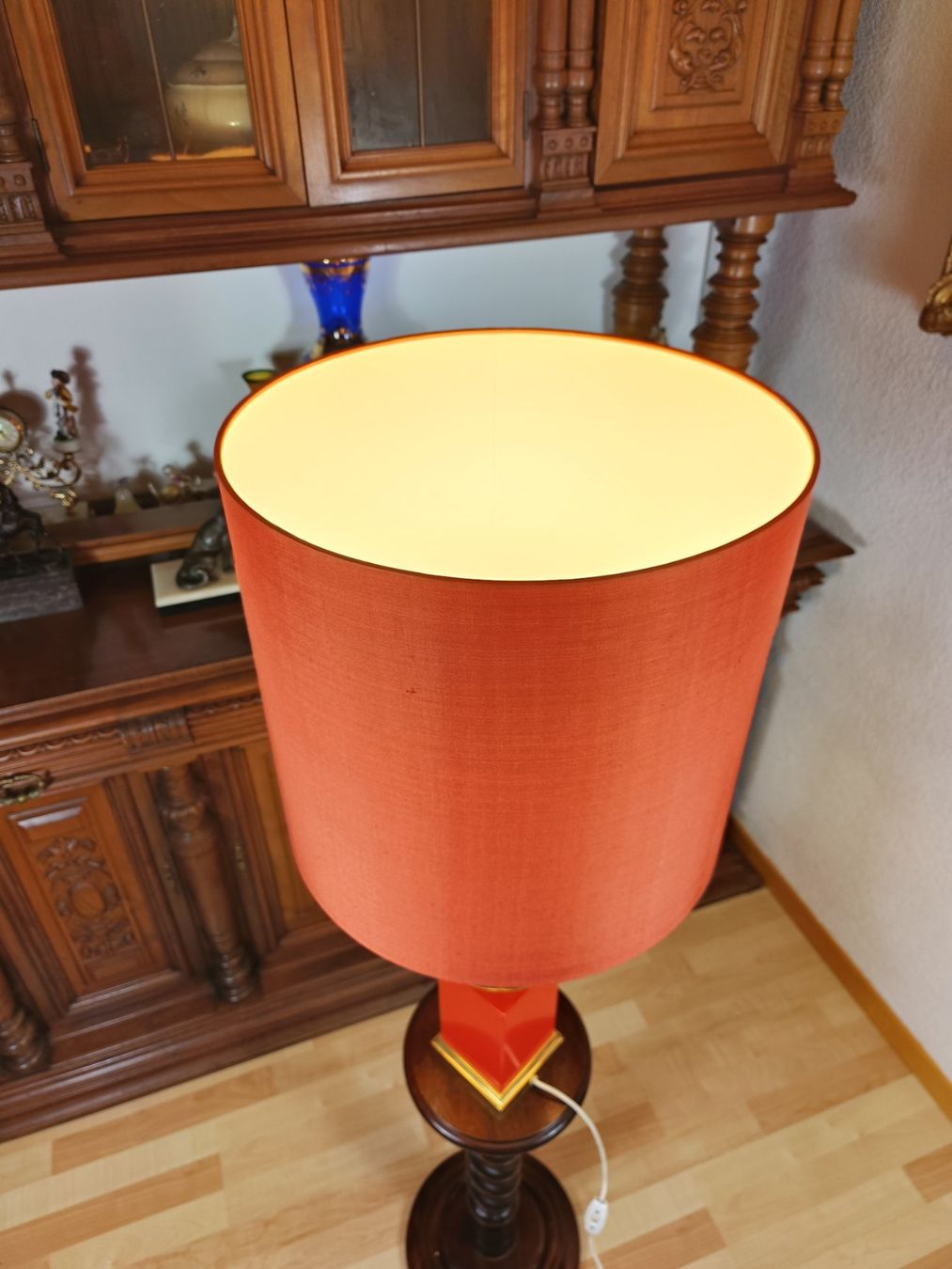 Lampade: Tischleuchte im Mid-Century-Modern-Stil – Usato da Steffisburg venduto da ZeitReise_ 4