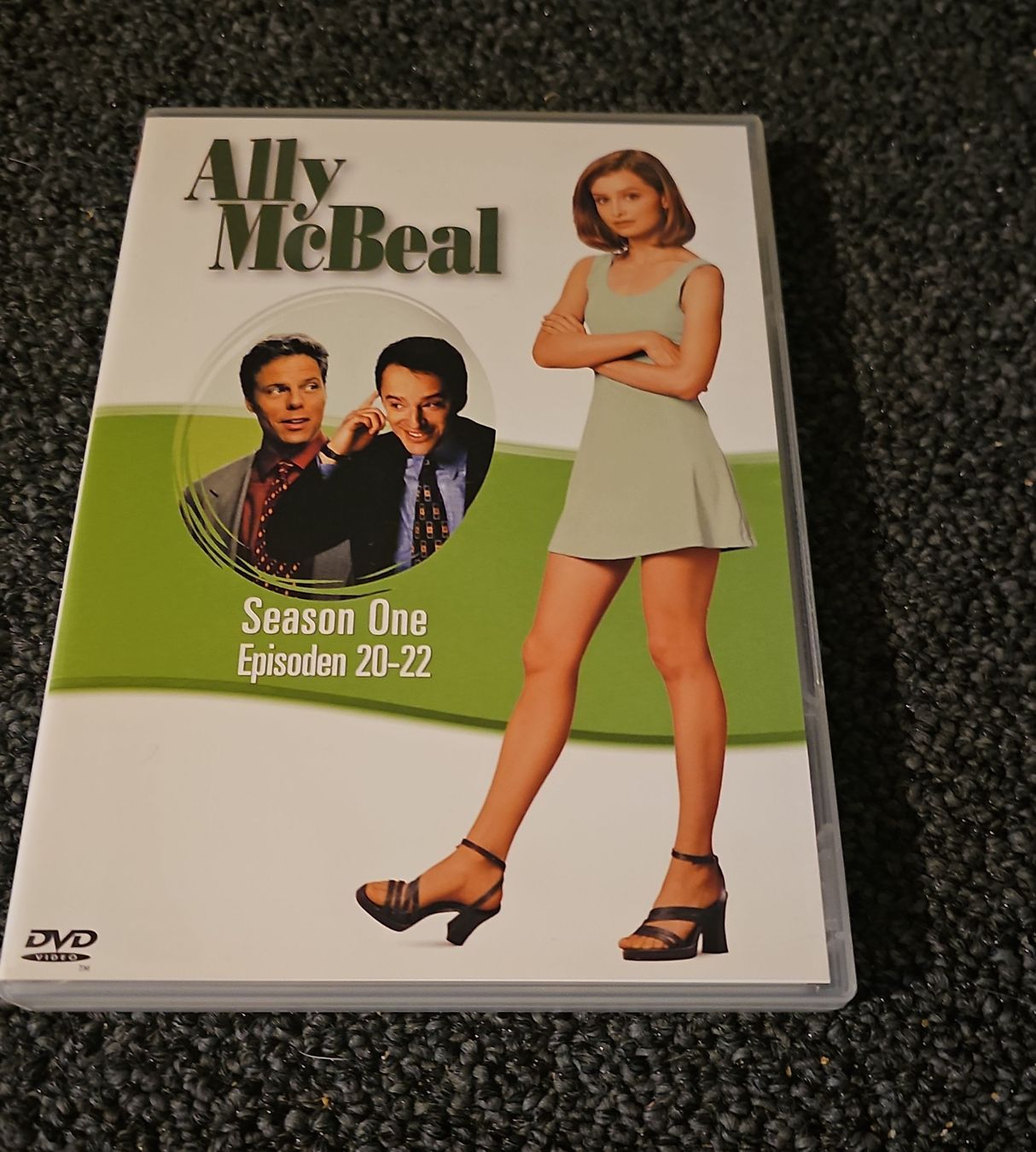 Tutti i DVDs: Ally McBeal - Staffel 1.20-1.22 – Usato da Ruswil venduto da jan_bxl5