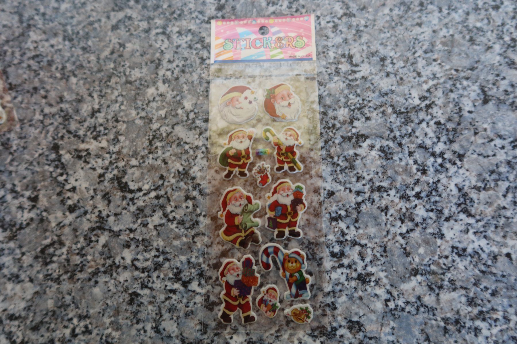 Aufkleber: Weihnachtssticker – Neu und originalverpackt aus Täuffelen von Cindybussy