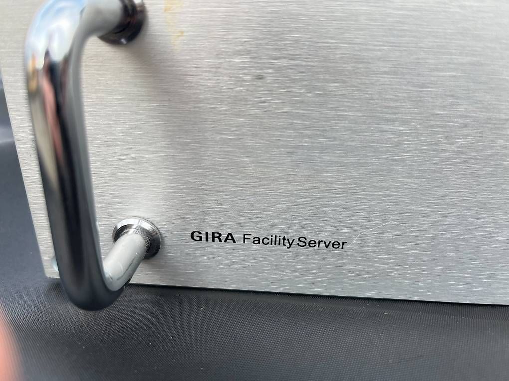 Server: Gira/Feller Facility Server KNX – Usato da Beinwil am See venduto da peety