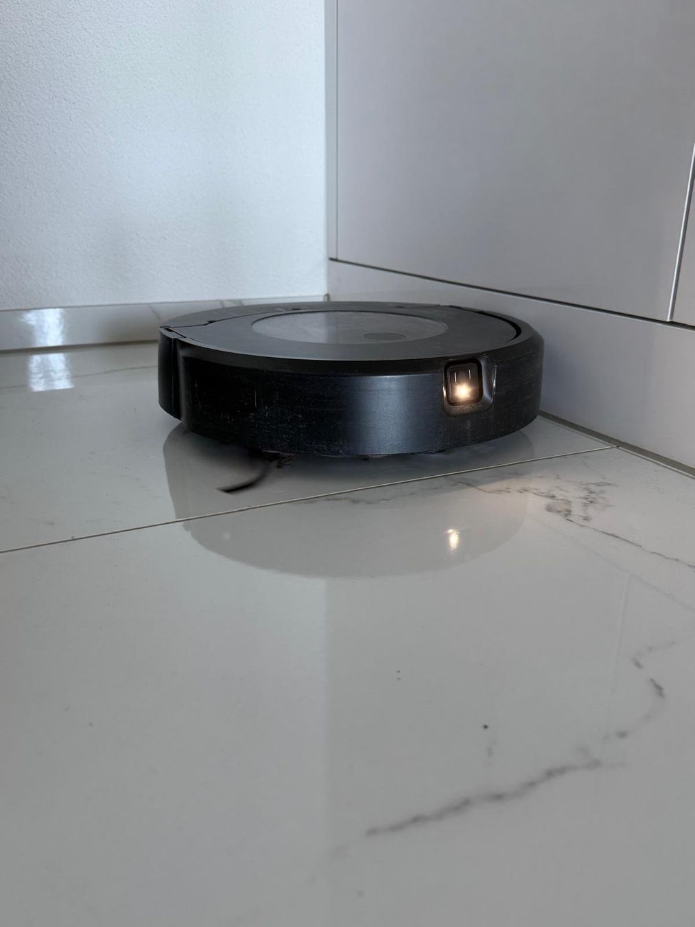 Irobot Staubsauger & Zubehör: Saugroboter - iRobot Roomba Combo j9+ – Gebraucht aus Au ZH von Nicolet0620 5