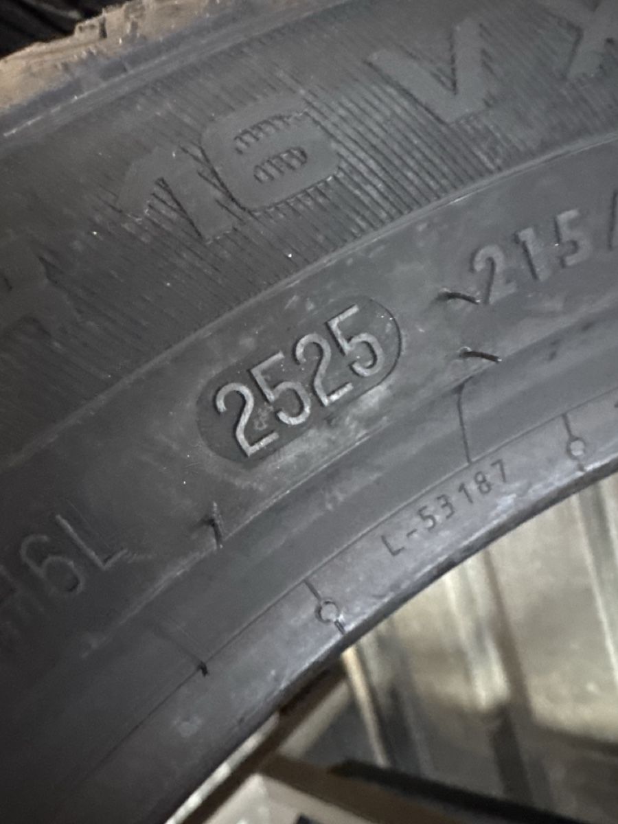 Pneumatici & Ruote complete: 215/45/16 Sommerreifen – Nuovo (secondo la descrizione) da Regensdorf venduto da Autofrank-AG 2