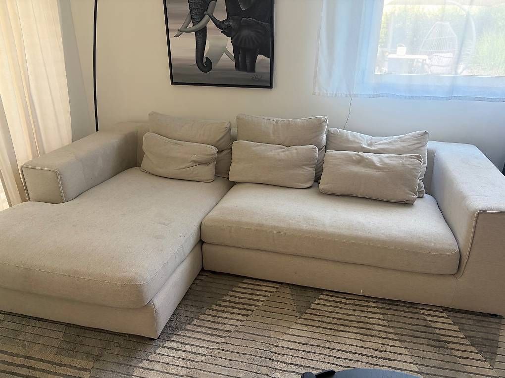 Sofas: Sofa gratis abzuholen – Gebraucht aus Uzwil von tigi6