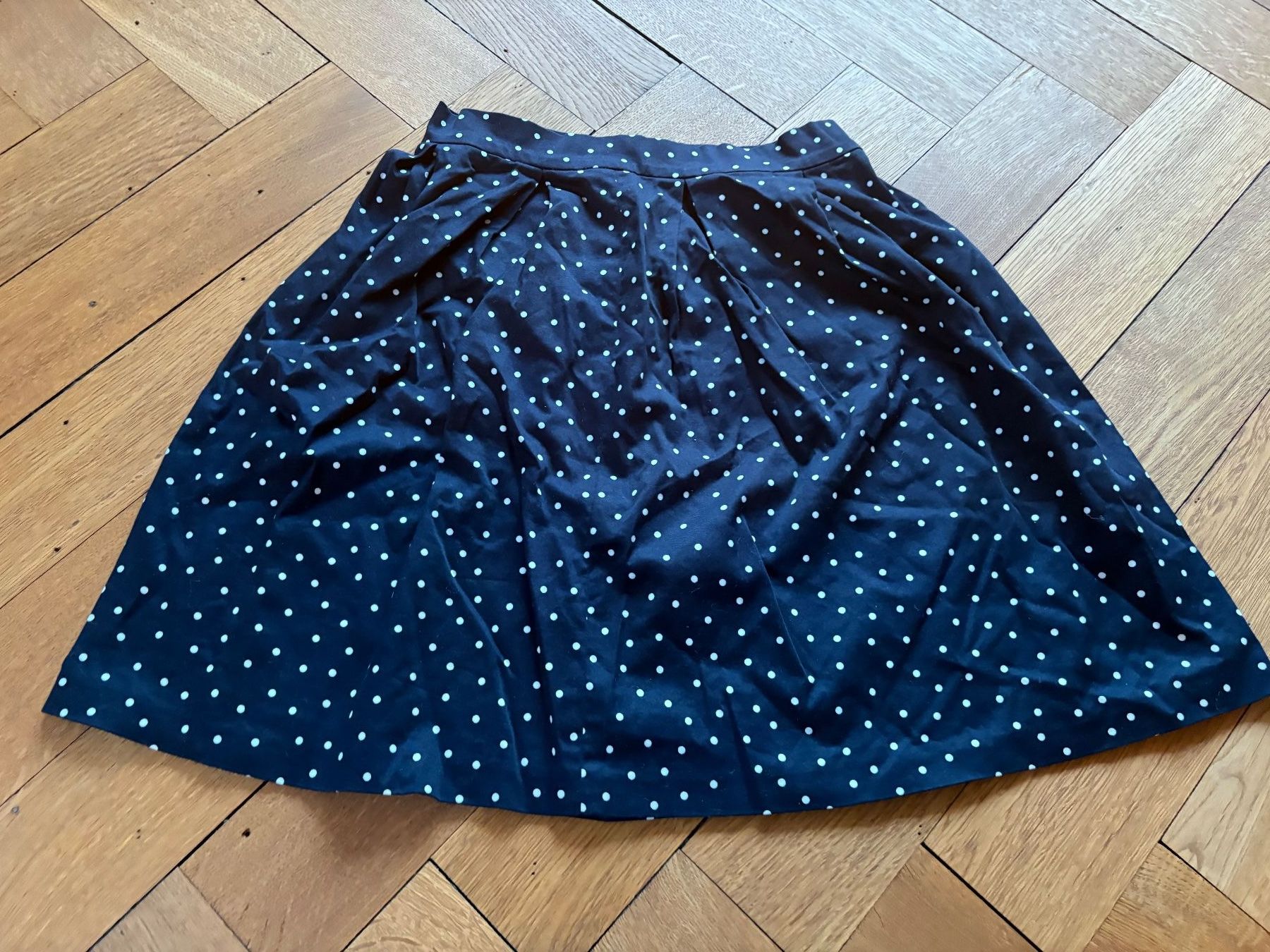 Mint & Berry Gonne: Rock mit Polkadots von Mint & Berry – Usato da Zürich venduto da triangular