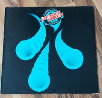 LP - MANFRED MANN'S EARTHBAND - NIGHTINGALES & BOMBERS