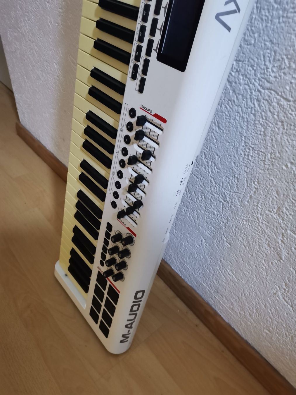 M-Audio Strumenti musicali: M-Audio Axiom Pro 49 - Advanced 49 Key USB MIDI Controller – Usato da Zürich venduto da gre_gw26 2