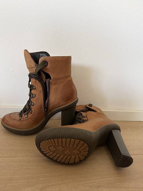 Scarpe da donna: Stivali da donna Nr.36 – Nuovo (secondo la descrizione) da Locarno venduto da Debi816 1
