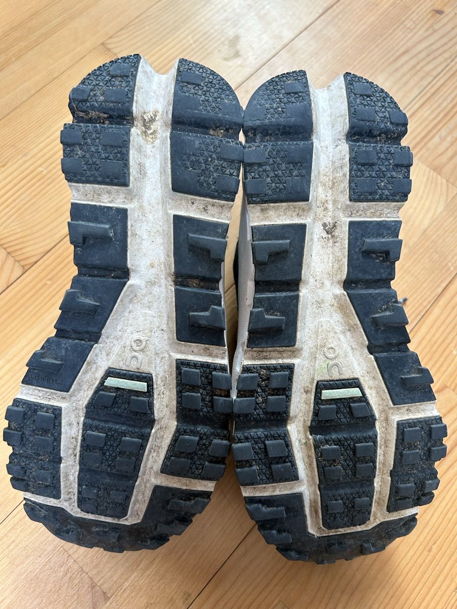 On Scarpe da donna: On helion – Usato da Menziken venduto da sense83 3