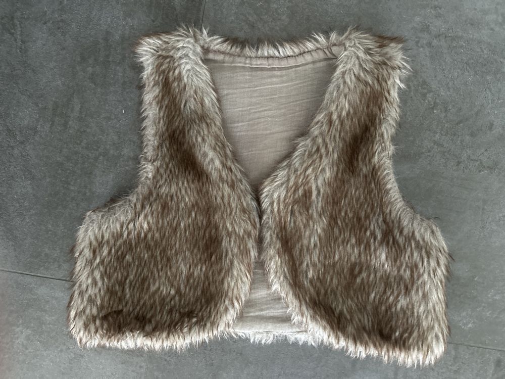 Gilet fille - sans manches - fausse fourrre