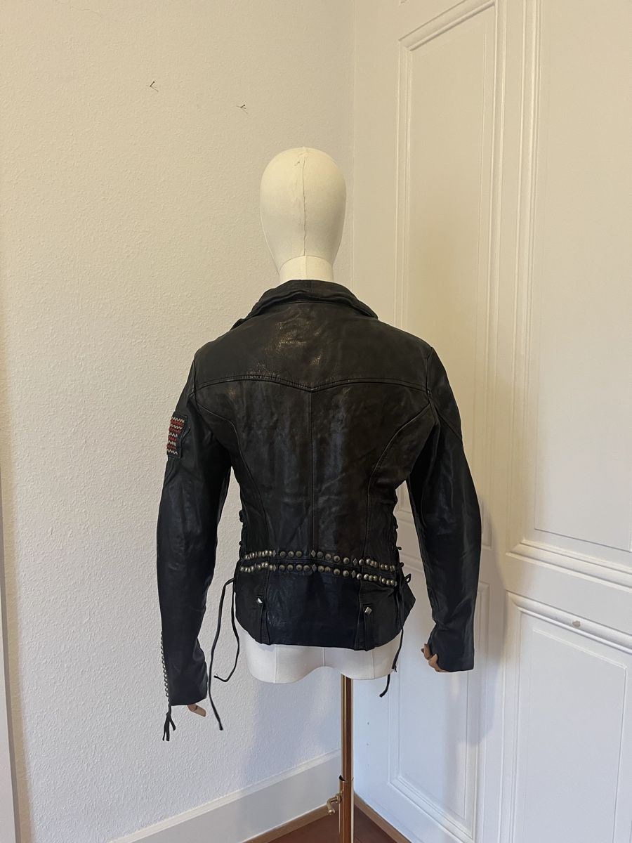 True Religion Giacche: True Religion Leather Jacket, Black, Embellished, Size M – Usato da Mies venduto da nic_yk5d 4