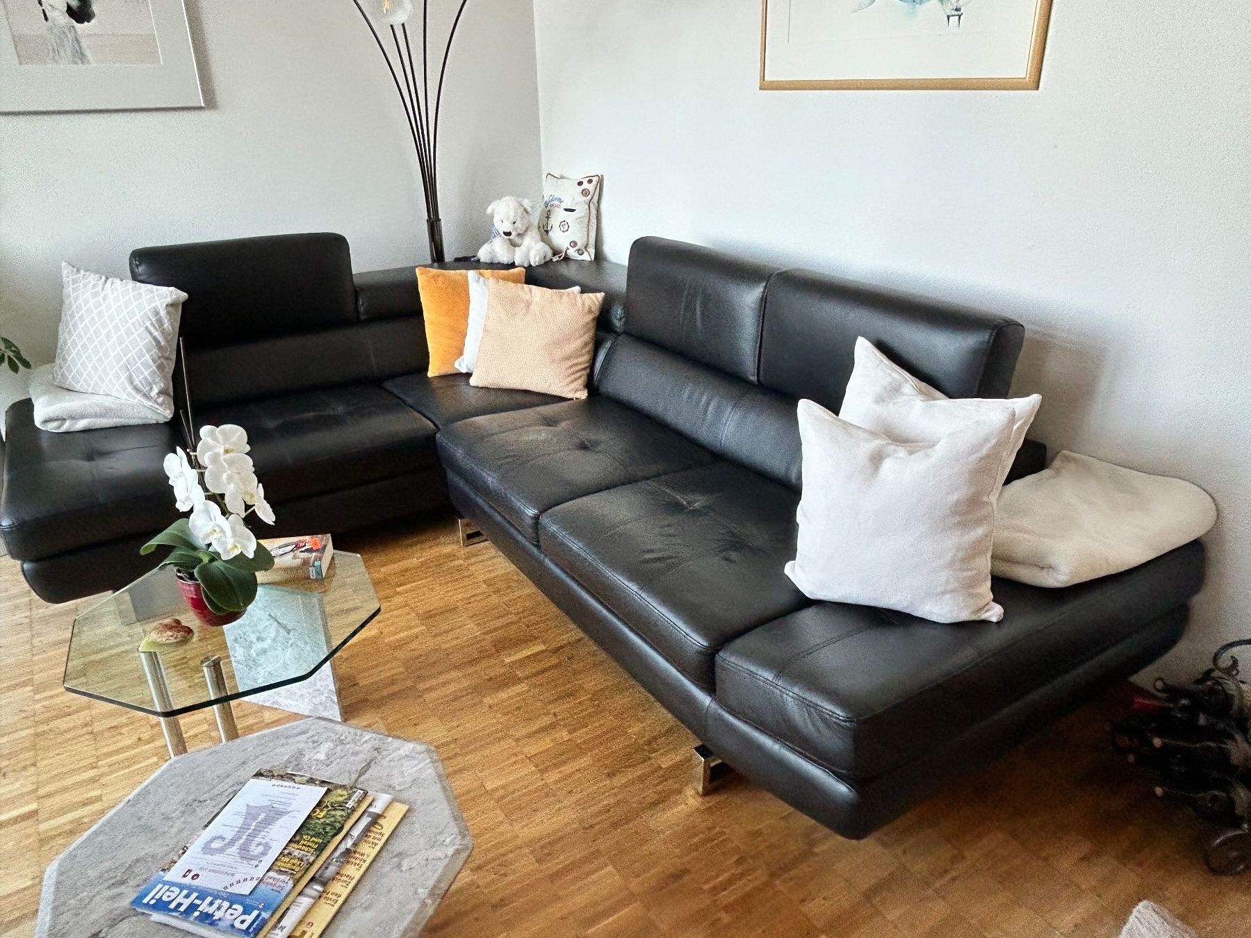 Divani: Ledercouch schwarz L-Form Gebraucht Zustand 2.80x2.20cm – Usato da Wiesendangen venduto da Urs-61 3
