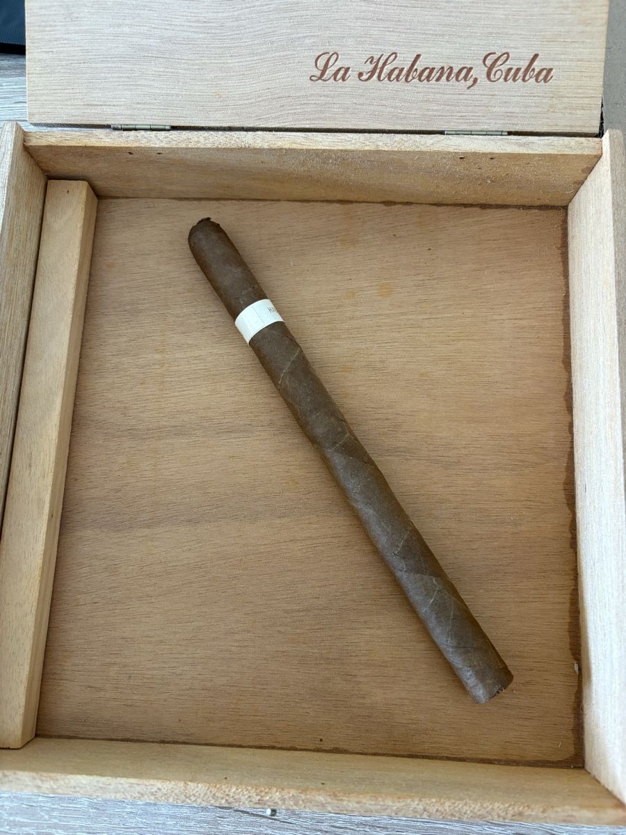 Davidoff Sigari: Davidoff Cuba Zigarre – Nuovo (secondo la descrizione) da Rotkreuz venduto da Vintage_lover1 2
