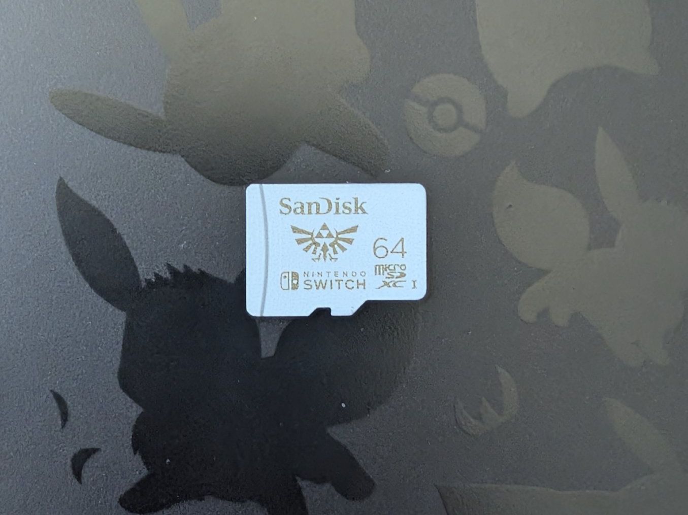 Nintendo Console: Nintendo Switch Pokemon Lets go! Pikachu Edition + 64 GB SD – Usato da Rickenbach b. Wil venduto da Shatter 7