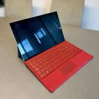 Microsoft Surface Pro 3 64GB mit roter Tastatur / Type Cover