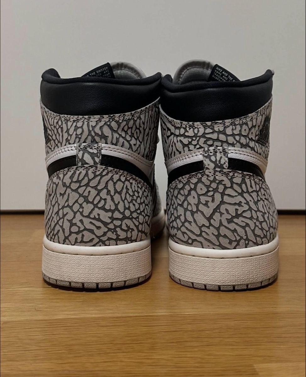 Jordan Scarpe da uomo: Jordan 1 High "White Cement" – Usato da Basel venduto da Kevinbuckcards 2