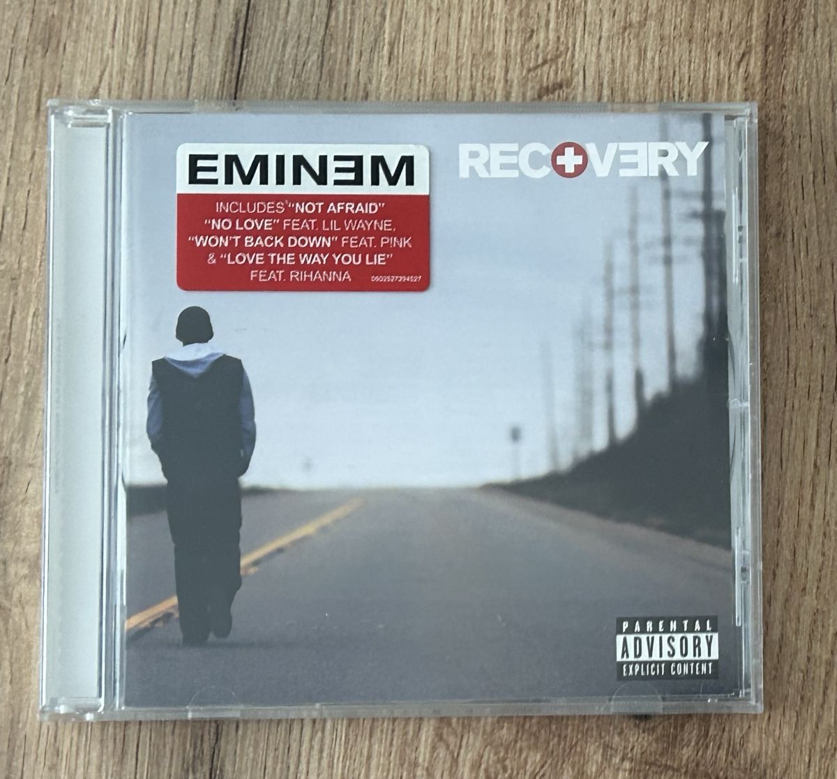 CD: CD Eminem Recovery – Usato da Monthey venduto da Nunodnf