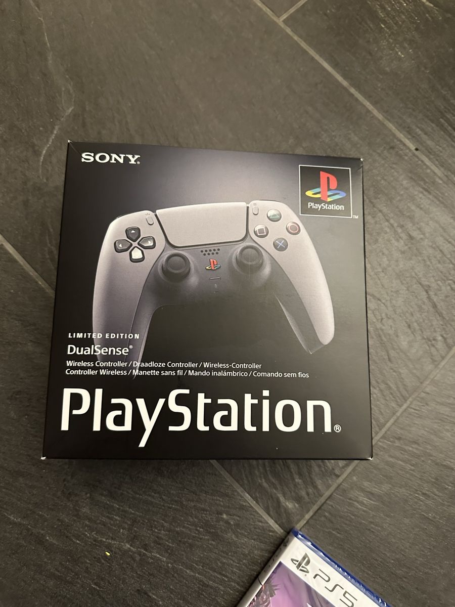 Controller: Ps5 controller neu  – Nuovo e nell'imballaggio originale da Eschenbach LU venduto da boo_sl7y