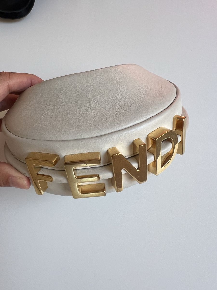 Fendi Taschen: Sac Fendigraphy mini – Gebraucht aus Lutry von roxypoxy