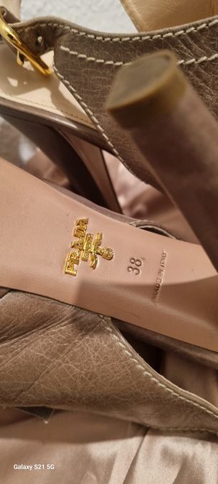 Prada Scarpe da donna: Pumps gr. 38  Prada – Usato da Zürich venduto da Big 2