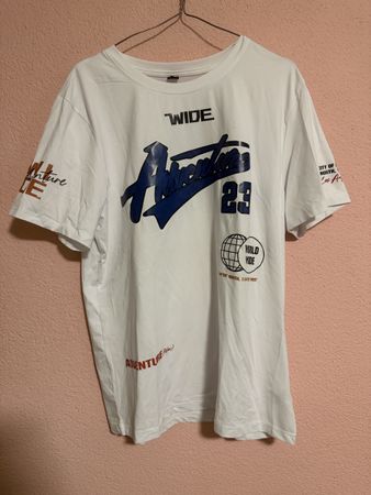 T-shirt bianca Adventure 23 - Taglia M - Perfetta Estate!