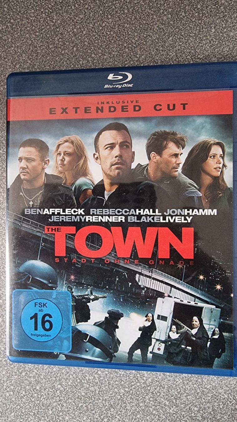 Tutti i DVDs: Blu Ray - The Town / Ben Affleck – Usato da Oetwil am See venduto da fineli2