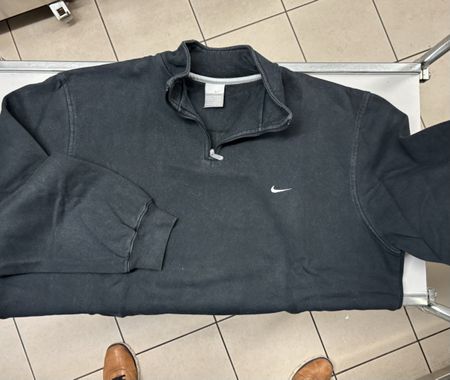 Felpa Nike con mezza zip colore antracite, condizioni usate
