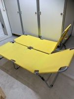 2 Liegestühle gelb