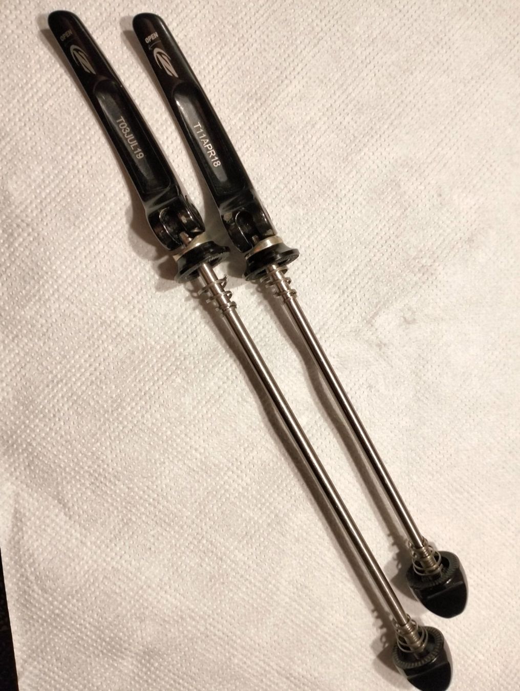 Zipp Pezzi di ricambio: ZIPP Quick Release Titanium 100/130 Pair Zipp black – Usato da Uster venduto da KarlZH 2