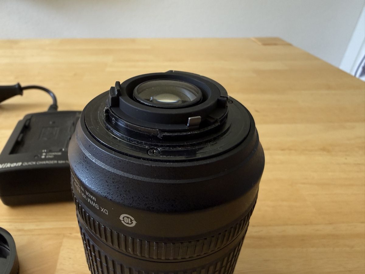 Nikon Kamera: Nikon D90 mit Nikkor 18-105mm – Gebraucht aus Giswil von urr_7c5j 6
