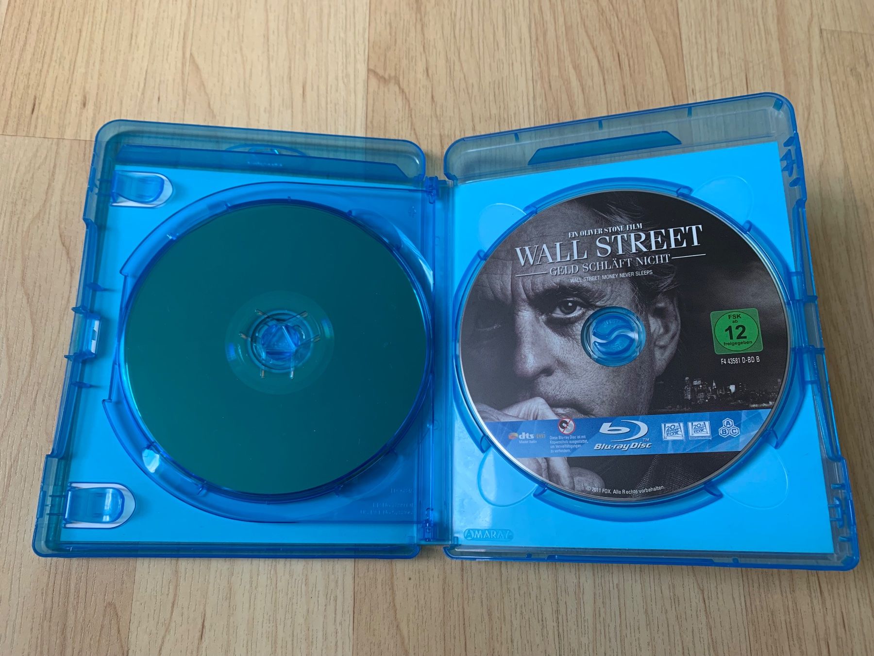 Tutti i DVDs: Wall Street 1+2 (Blu Ray) – Usato da Sissach venduto da BeetleMouse 3